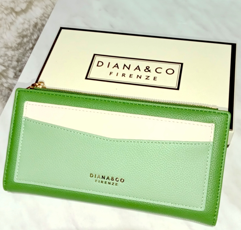 Portafoglio donna in ecopelle verde – Diana&Co Firenze
